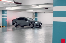 Audi RS5 на дисках Vossen HFX-2 (5-Болтов)