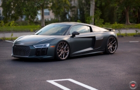 AUDI R8 - VOSSEN FORGED: CG SERIES: CG-204