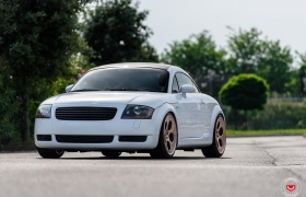 AUDI TT НА КОВАНЫХ ДИСКАХ VOSSEN LC-103