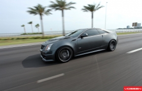 CADILLAC CTS на дисках Vossen CV3