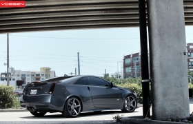 CADILLAC CTS на дисках Vossen CV3