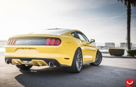 FORD MUSTANG на дисках VFS2