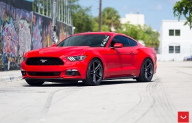 FORD MUSTANG - VOSSEN FLOW FORMED SERIES: VFS5