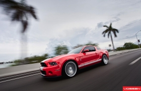 FORD MUSTANG на дисках Vossen CV3