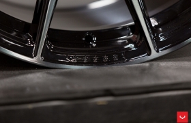 ДИСКИ VOSSEN HF-3 В ЦВЕТЕ TINTED GLOSS BLACK
