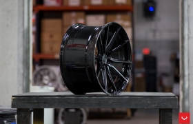 ДИСКИ VOSSEN HF-3 В ЦВЕТЕ TINTED GLOSS BLACK