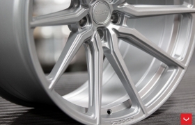 ДИСКИ VOSSEN HF-3 В ЦВЕТЕ SATIN SILVER