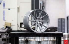 ДИСКИ VOSSEN HF-3 В ЦВЕТЕ SATIN SILVER