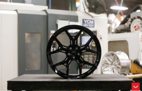 ДИСКИ VOSSEN HF-5 В ЦВЕТЕ GLOSS BLACK