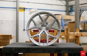 ДИСКИ VOSSEN HF-5 В ЦВЕТЕ SATIN SILVER