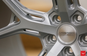 ДИСКИ VOSSEN HF-5 В ЦВЕТЕ SATIN SILVER