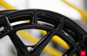 Диски Vossen HFX-1 5 болтов в цвете Gloss Black
