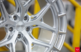 Диски Vossen HFX-1 5 болтов в цвете Silver Polished