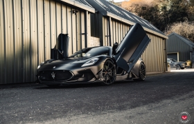 Maserati MC20 на дисках Vossen VPS-1