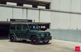MERCEDES G63 AMG на дисках Vossen HF-8