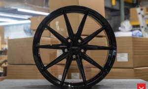 Диски Vossen HFX-2 в цвете Gloss Black