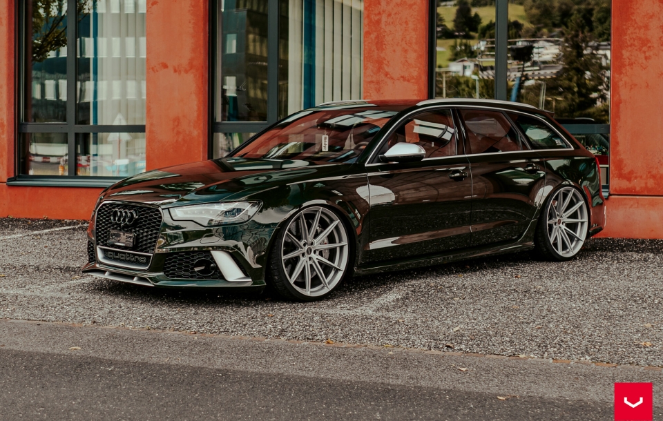 Audi RS6 на дисках Vossen HFX-2 (5-Болтов)