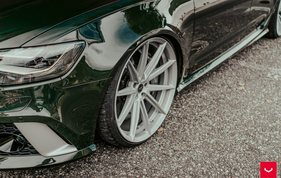 Audi RS6 на дисках Vossen HFX-2 (5-Болтов)