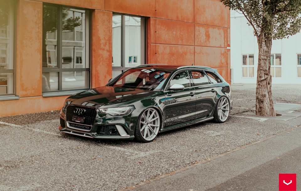 Audi RS6 на дисках Vossen HFX-2 (5-Болтов)