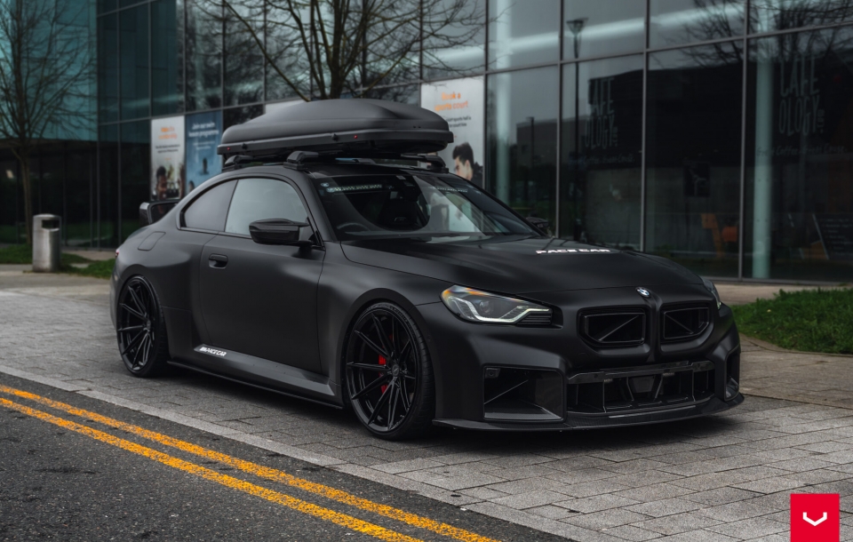 BMW G87 M2 на дисках Vossen HFX-2 (5-Болтов)