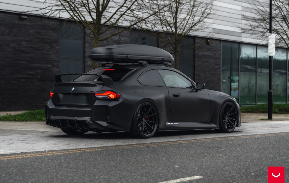BMW G87 M2 на дисках Vossen HFX-2 (5-Болтов)