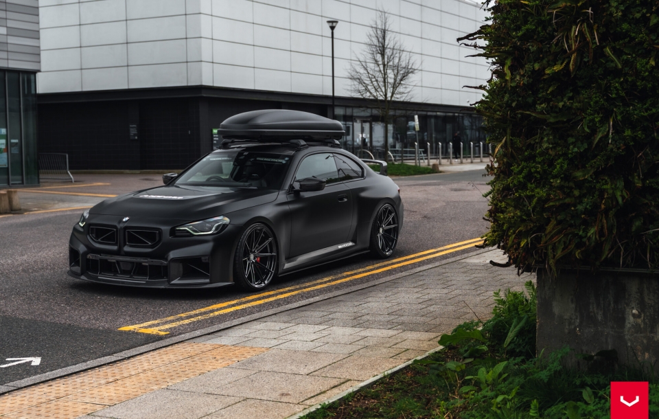 BMW G87 M2 на дисках Vossen HFX-2 (5-Болтов)