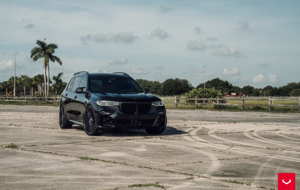 BMW X7 / X7M на дисках Vossen HF-8