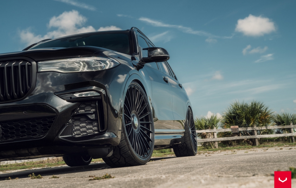 BMW X7 / X7M на дисках Vossen HF-8