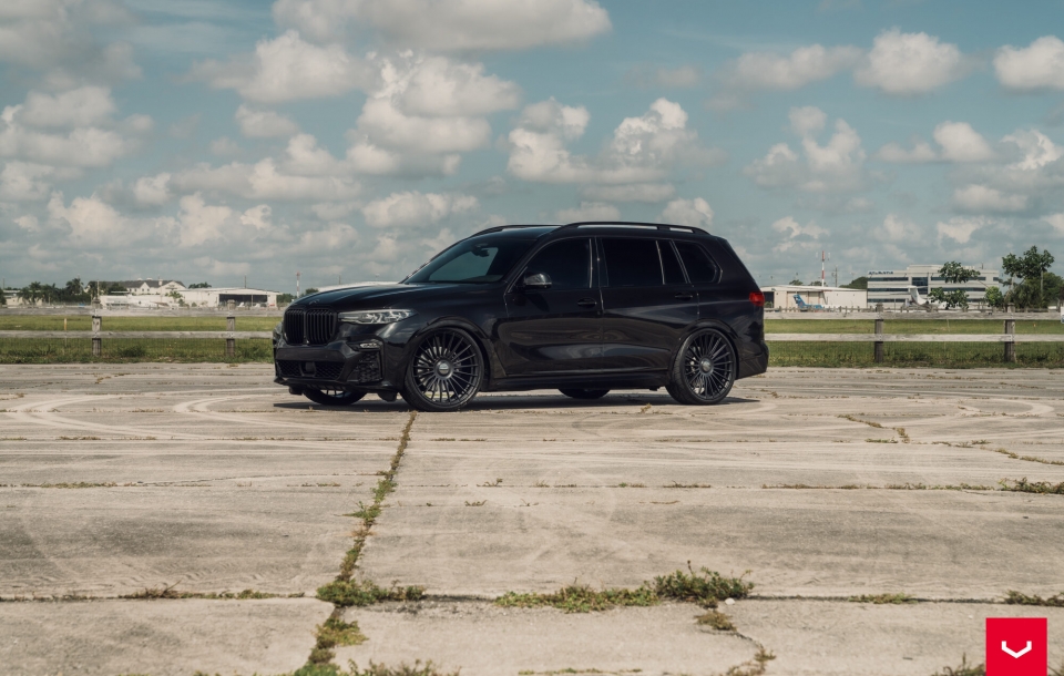 BMW X7 / X7M на дисках Vossen HF-8
