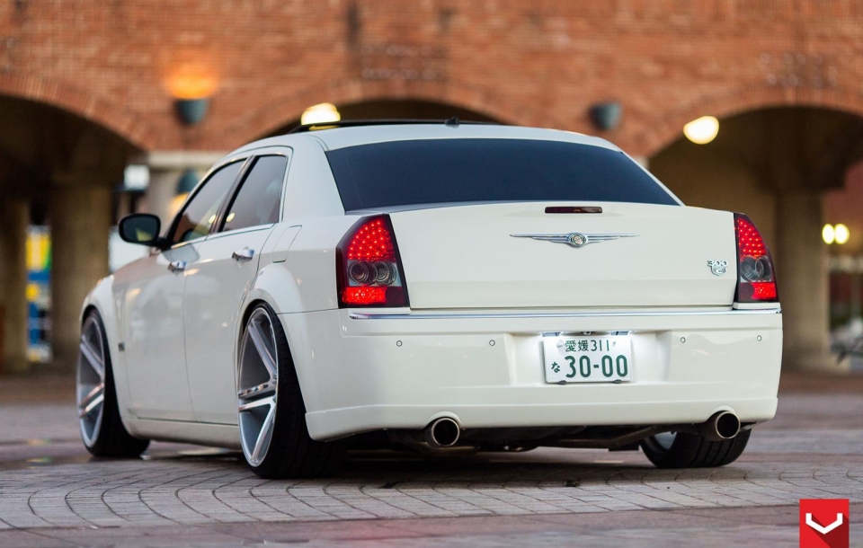 CHRYSLER 300C на дисках VPS-302