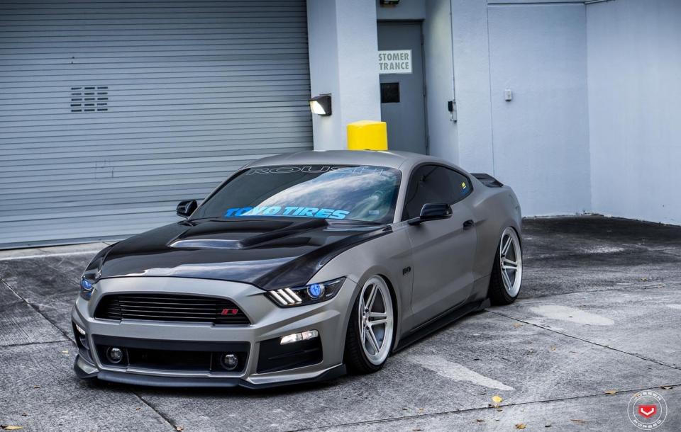 Roush Ford Mustang GT | "Rowdy Roush" | Vossen Forged LC-102