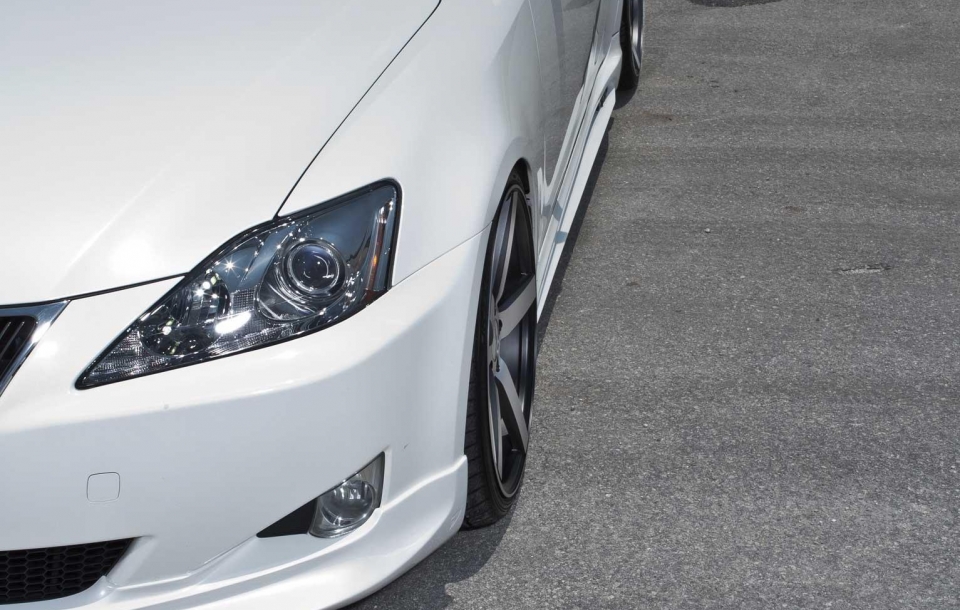 LEXUS IS на дисках Vossen CV3