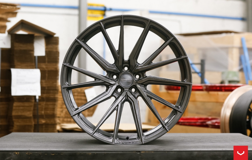 ДИСКИ VOSSEN HF-4T В ЦВЕТЕ ANTHRACITE