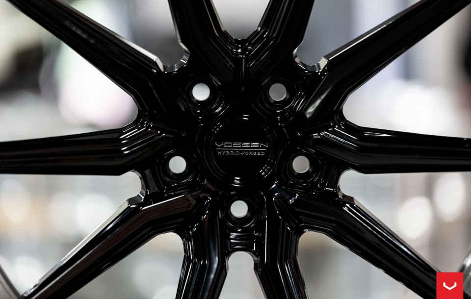 ДИСКИ VOSSEN HF-3 В ЦВЕТЕ GLOSS BLACK