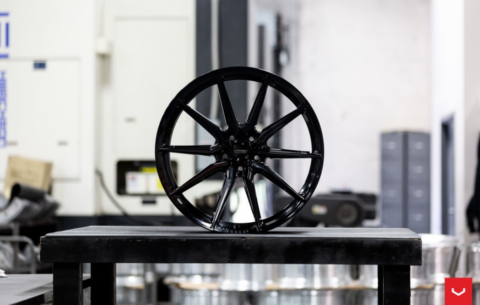 ДИСКИ VOSSEN HF-3 В ЦВЕТЕ GLOSS BLACK