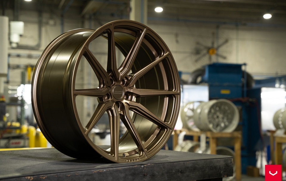 ДИСКИ VOSSEN HF-3 В ЦВЕТЕ SATIN BRONZE