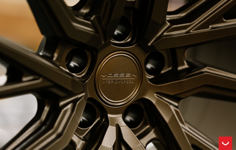 ДИСКИ VOSSEN HF-4T В ЦВЕТЕ SATIN BRONZE