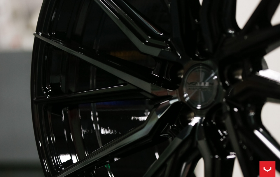 ДИСКИ VOSSEN HF-4T В ЦВЕТЕ TINTED GLOSS BLACK