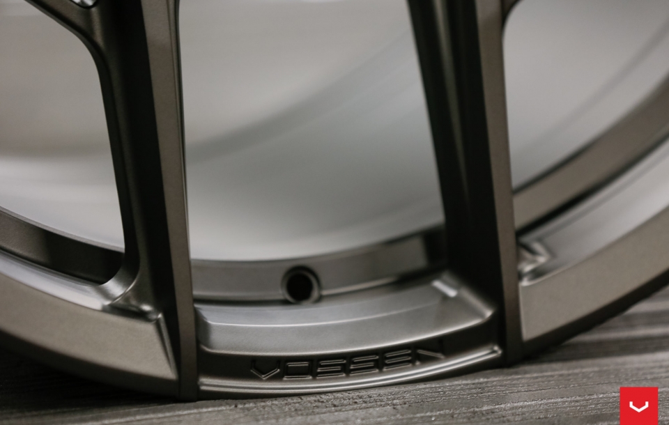 ДИСКИ VOSSEN HF-5 В ЦВЕТЕ MATTE GUNMETAL