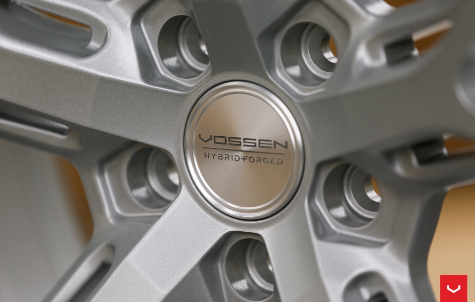 ДИСКИ VOSSEN HF-5 В ЦВЕТЕ SATIN SILVER