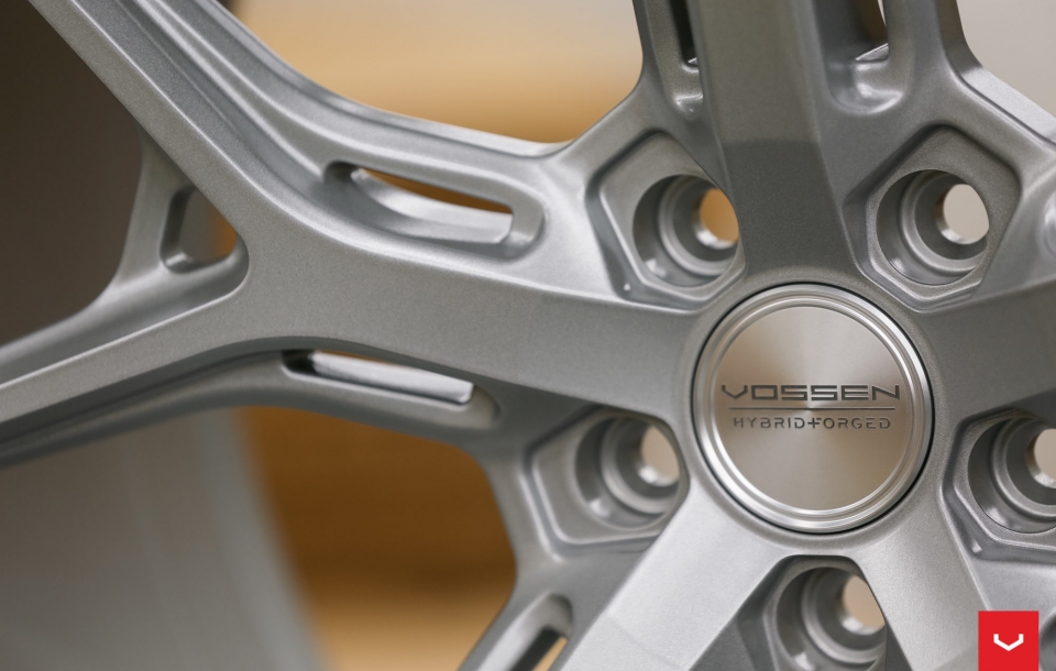 ДИСКИ VOSSEN HF-5 В ЦВЕТЕ SATIN SILVER