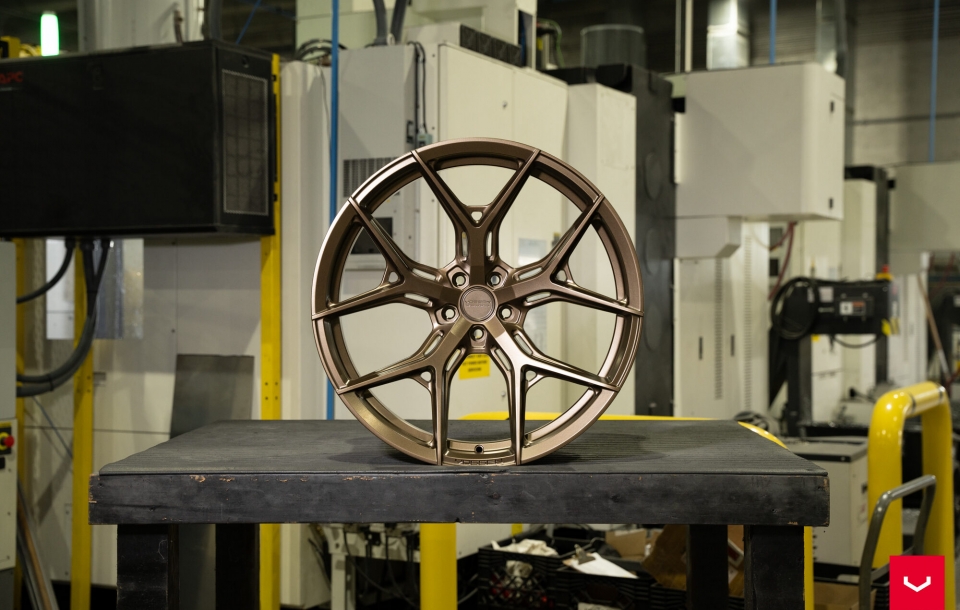 ДИСКИ VOSSEN HF-5 В ЦВЕТЕ SATIN BRONZE