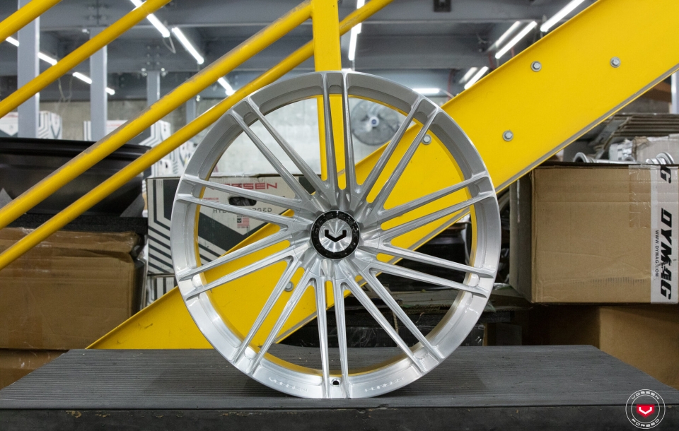 ДИСКИ VOSSEN VPS-5T В ЦВЕТЕ GLOSS CLEAR
