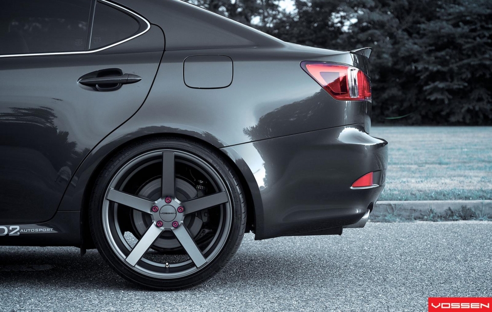 LEXUS IS на дисках Vossen CV3