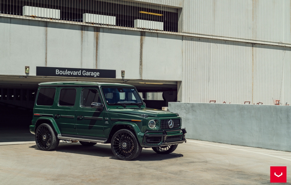 MERCEDES G63 AMG на дисках Vossen HF-8