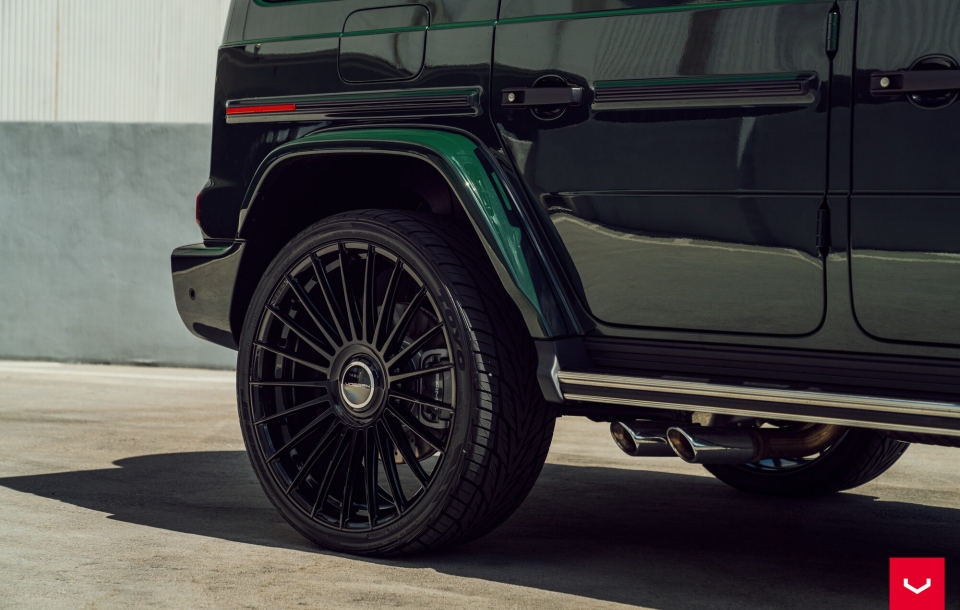 MERCEDES G63 AMG на дисках Vossen HF-8