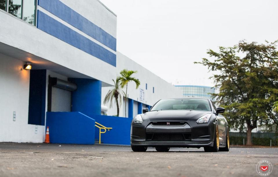 NISSAN GTR - VOSSEN FORGED: LC SERIES: LC-101